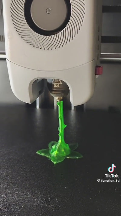 Adventurer 5M Pro with timelapse of fast model printing